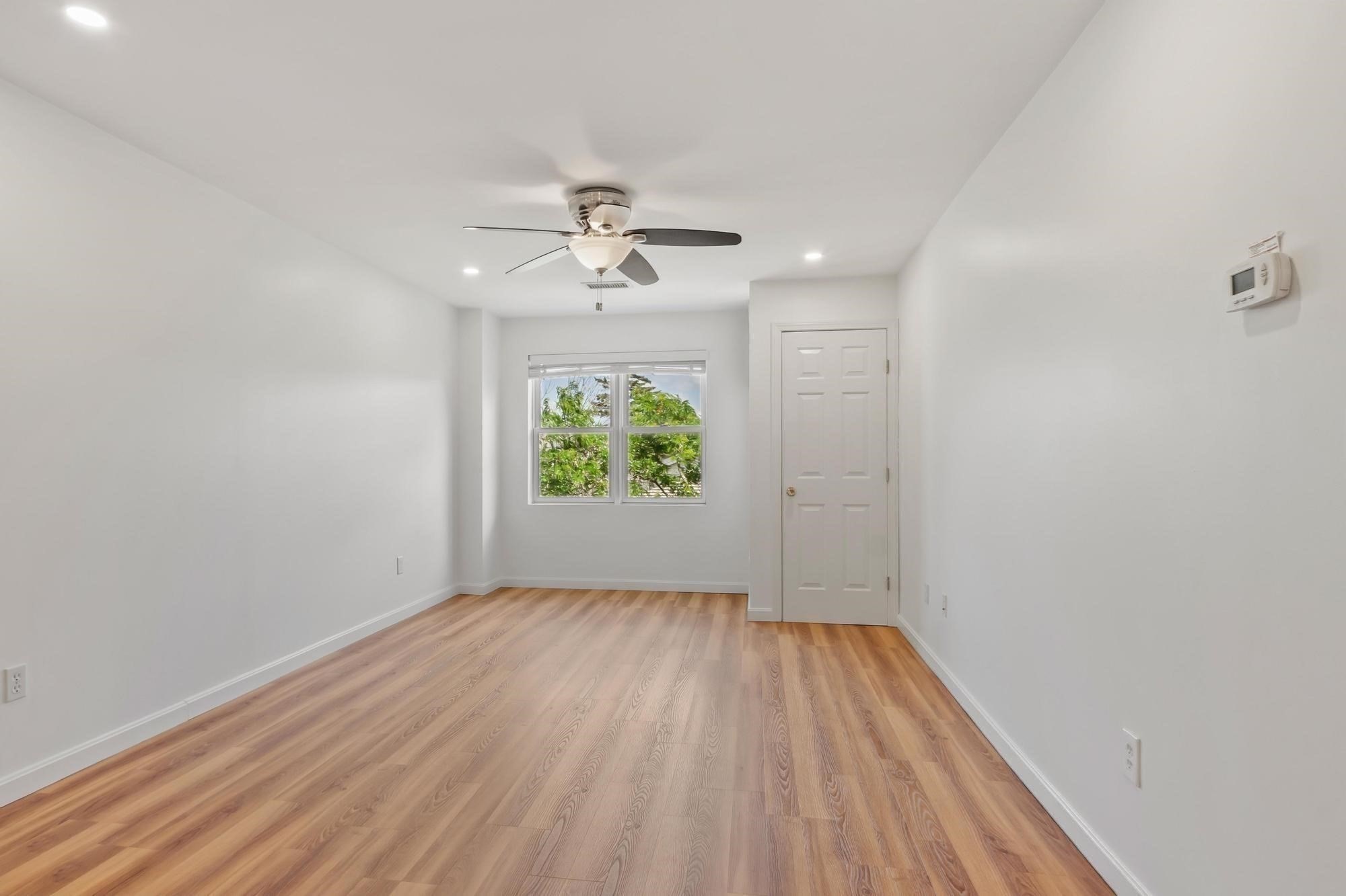 75 Walnut St # 302 Property Photo 12