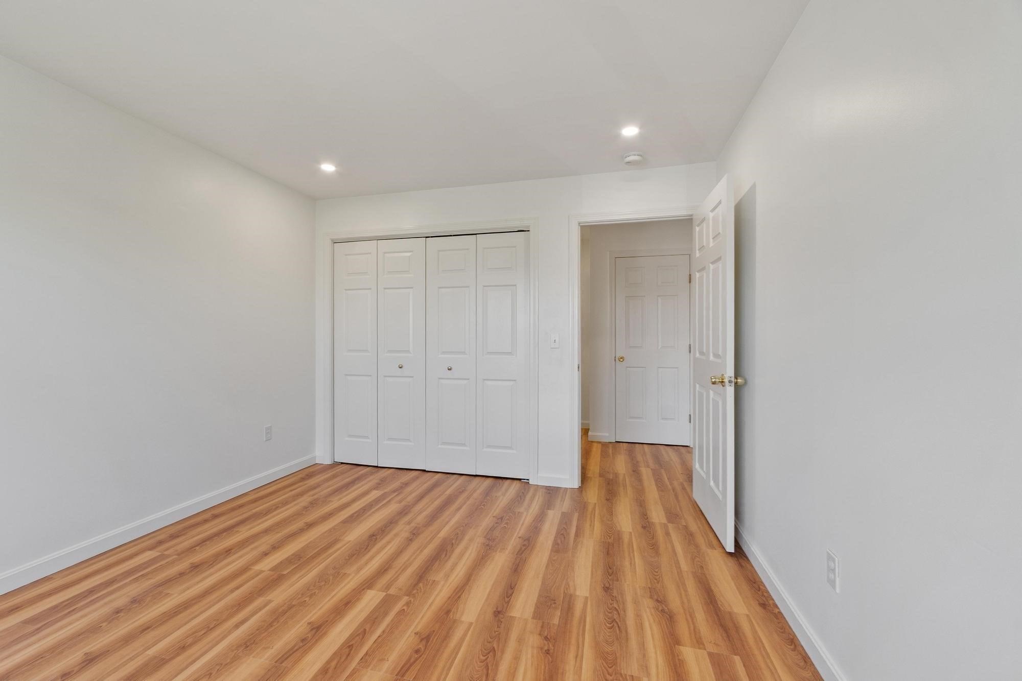 75 Walnut St # 302 Property Photo 23