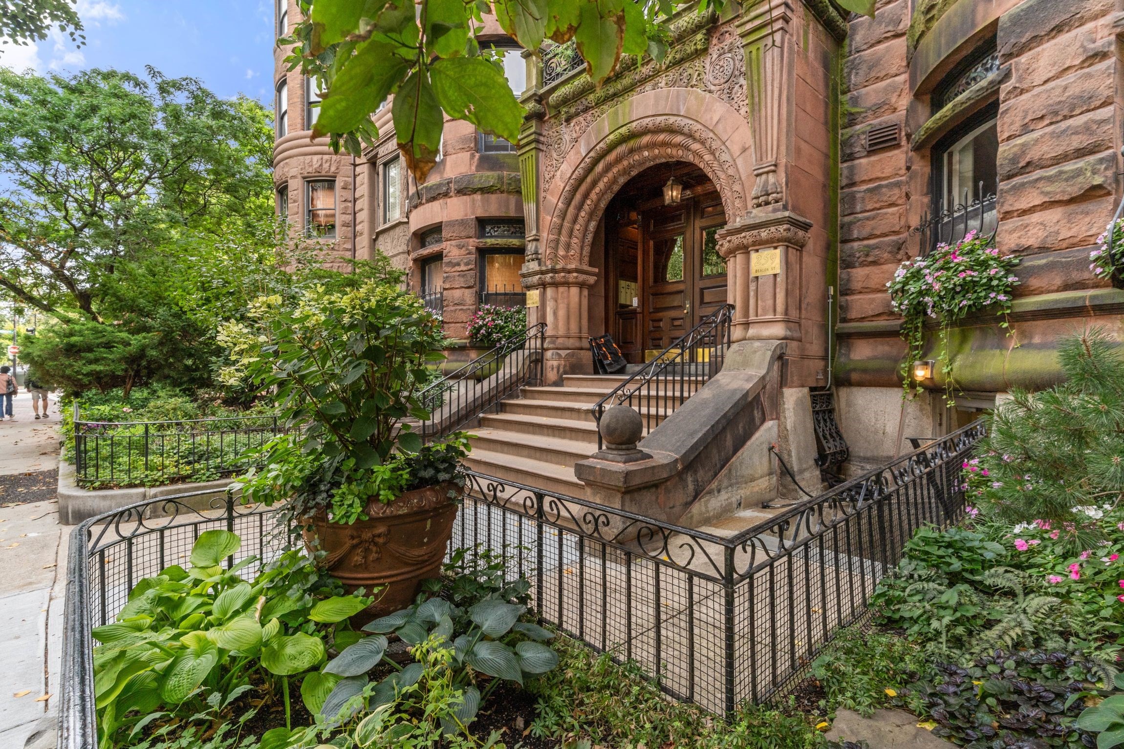259 Beacon Street # 32 Property Photo 21