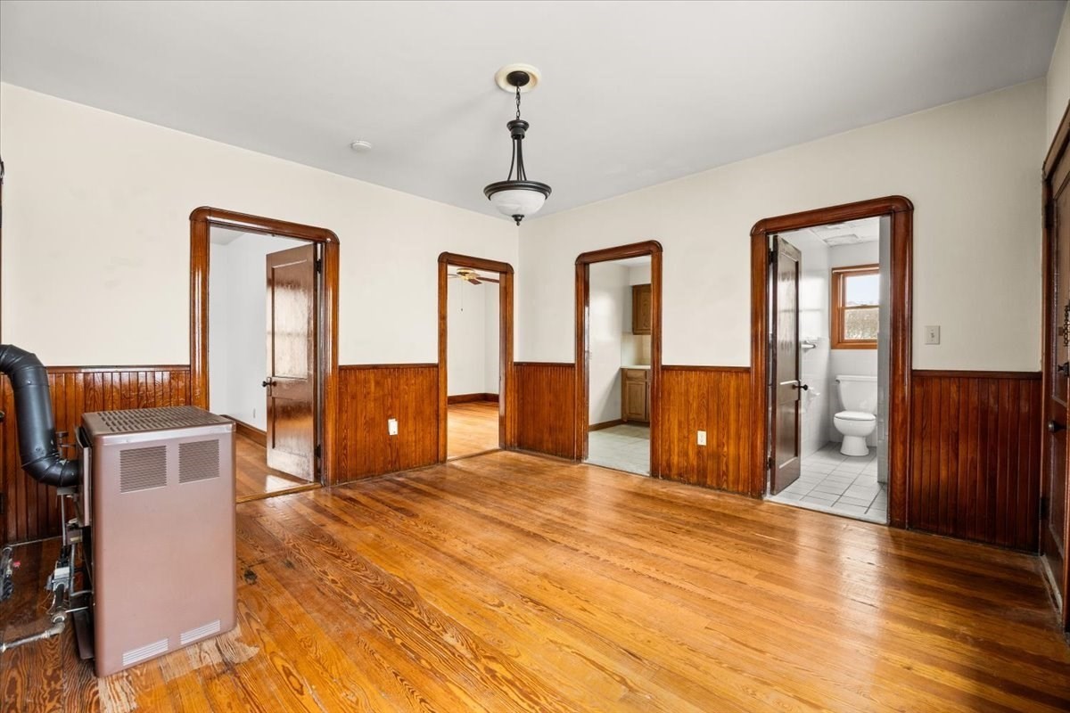 576 Slade St # 2 Property Photo 10