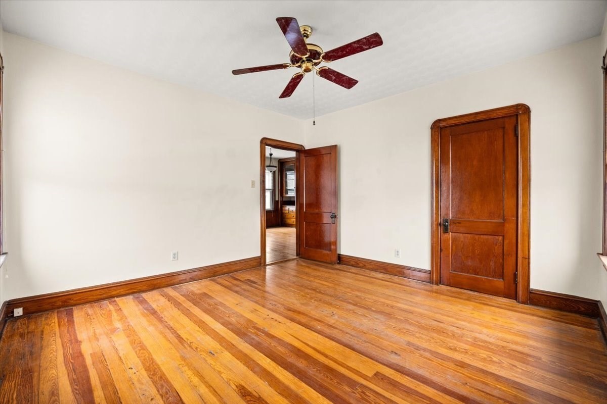 576 Slade St # 2 Property Photo 14