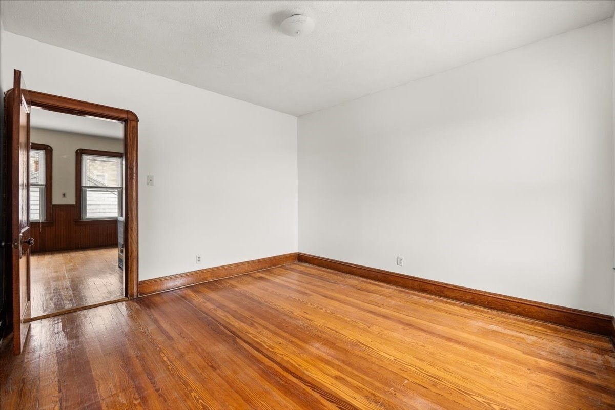 576 Slade St # 2 Property Photo 19