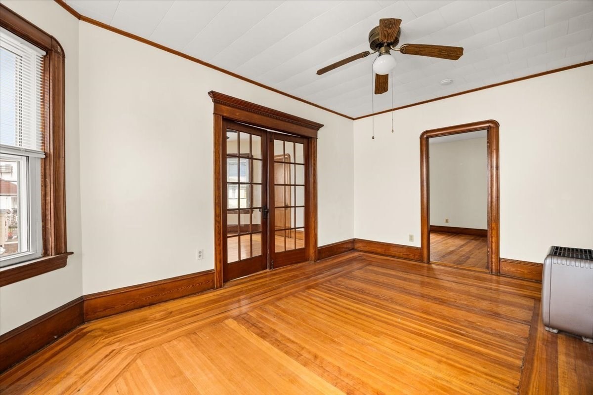 576 Slade St # 2 Property Photo 21