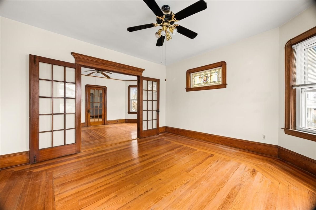 576 Slade St # 2 Property Photo 30