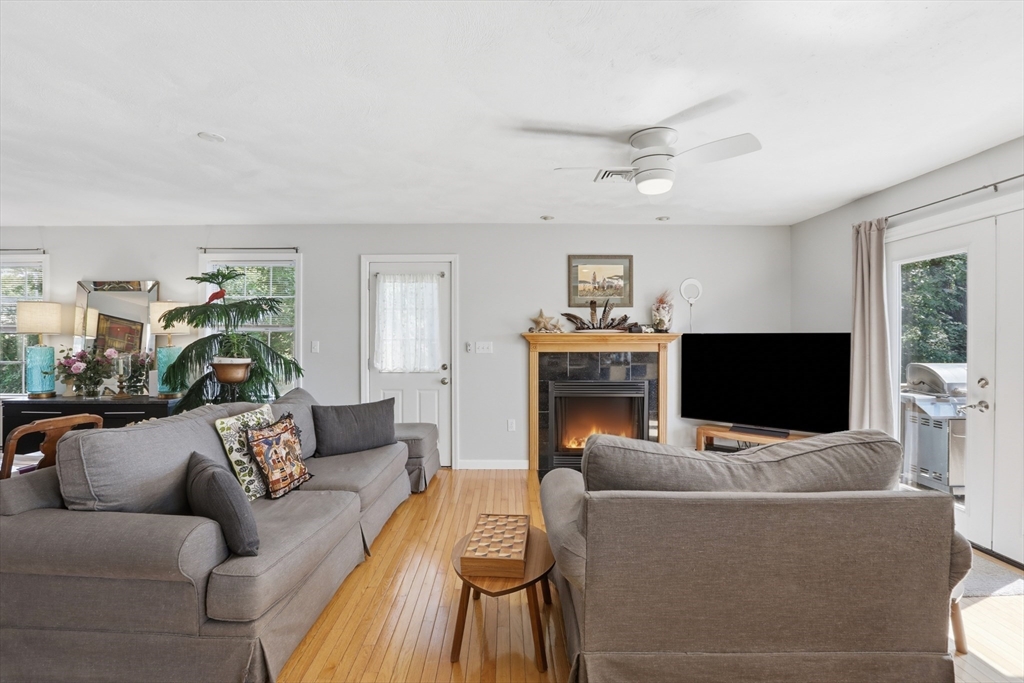 23 Shore Rd Property Photo 17