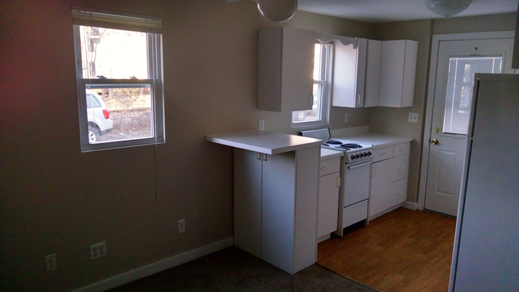 63 Cottage Lane Property Photo 11