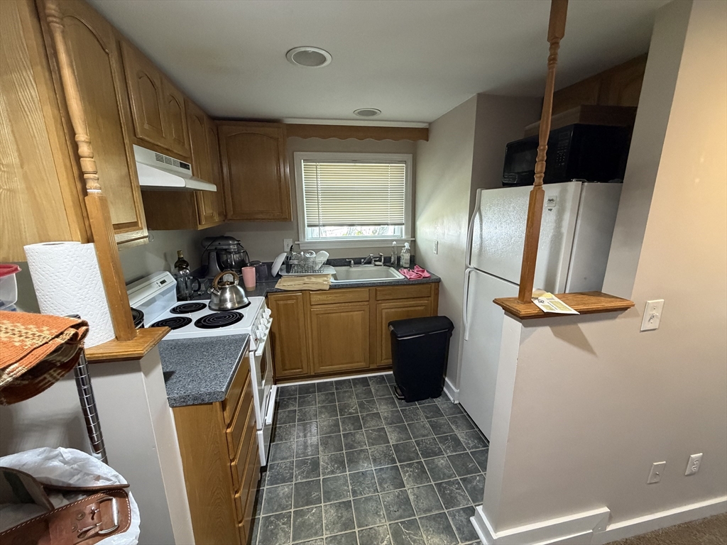 63 Cottage Lane Property Photo 30