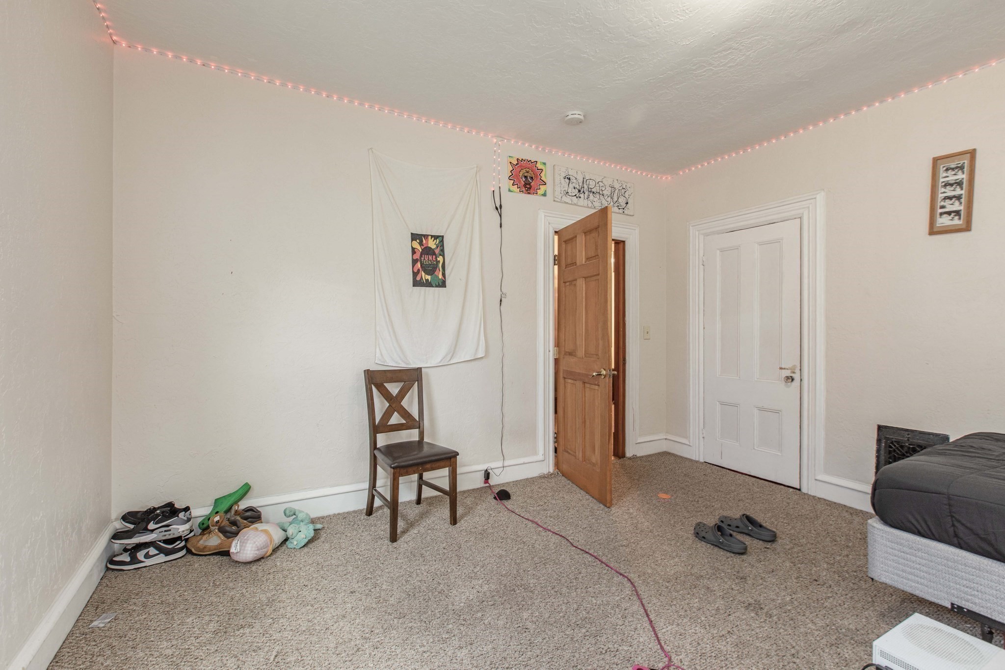 1 Spring St Property Photo 8