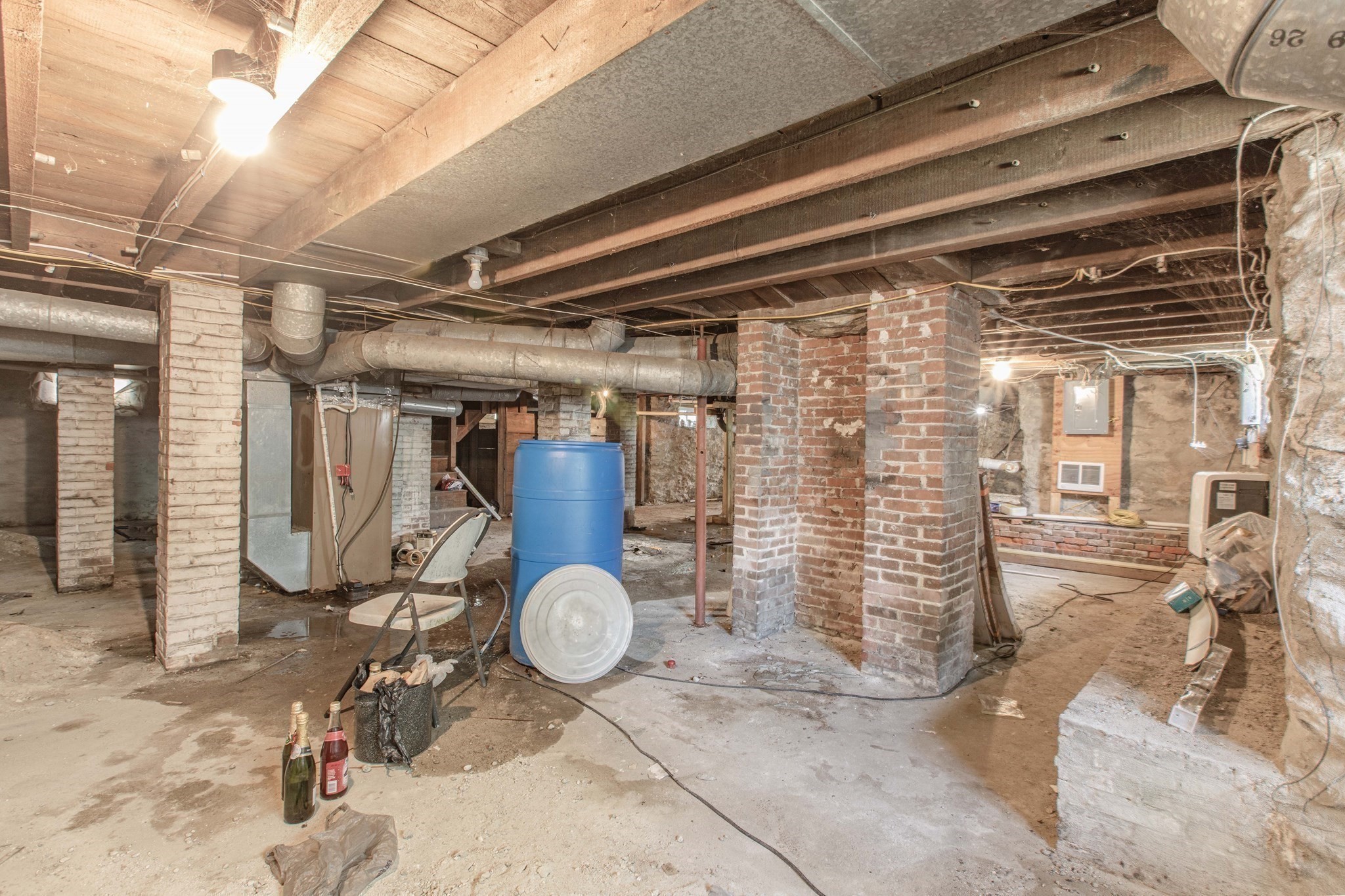 1 Spring St Property Photo 10