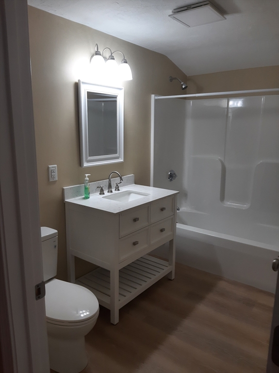 325 Adams Street # 7 Property Photo 8
