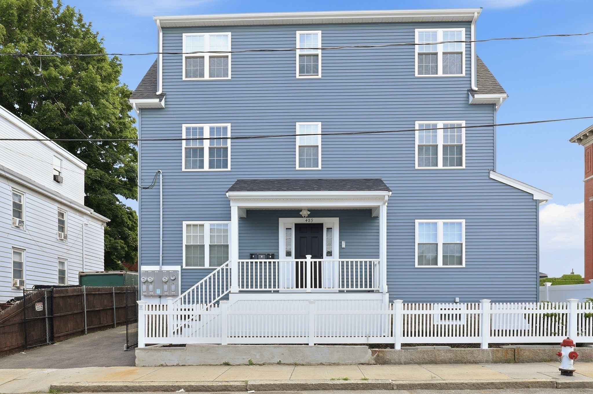 489 Spring Property Photo 1