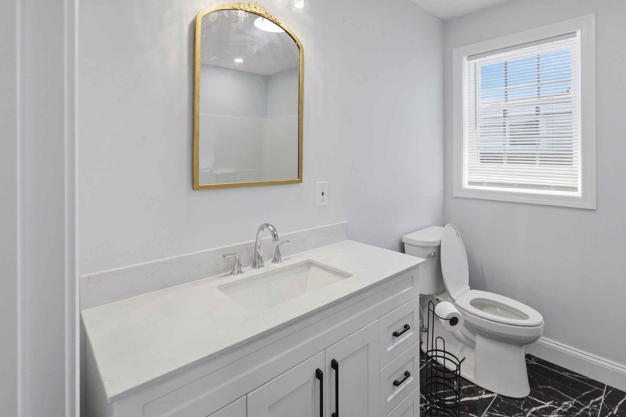 489 Spring Property Photo 31