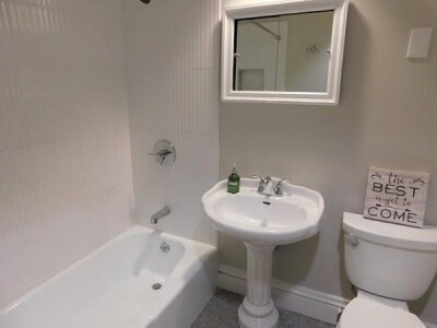 482 Beacon St # 11 Property Photo 7