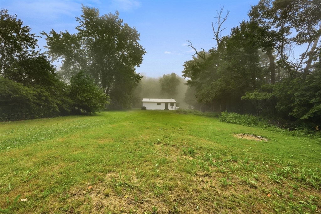 383 Huntington Rd Property Photo 37