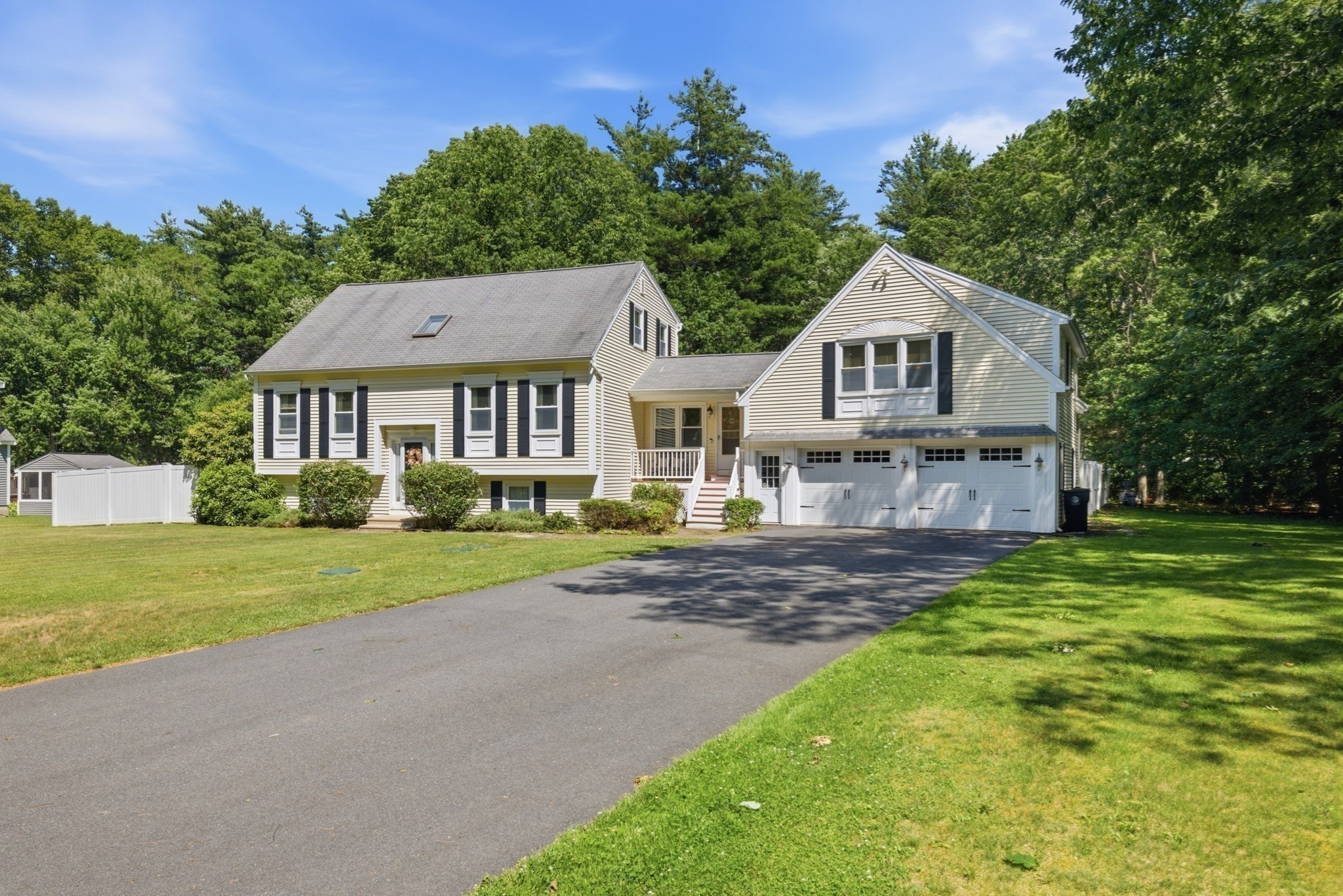 16 Fairview Farm Rd