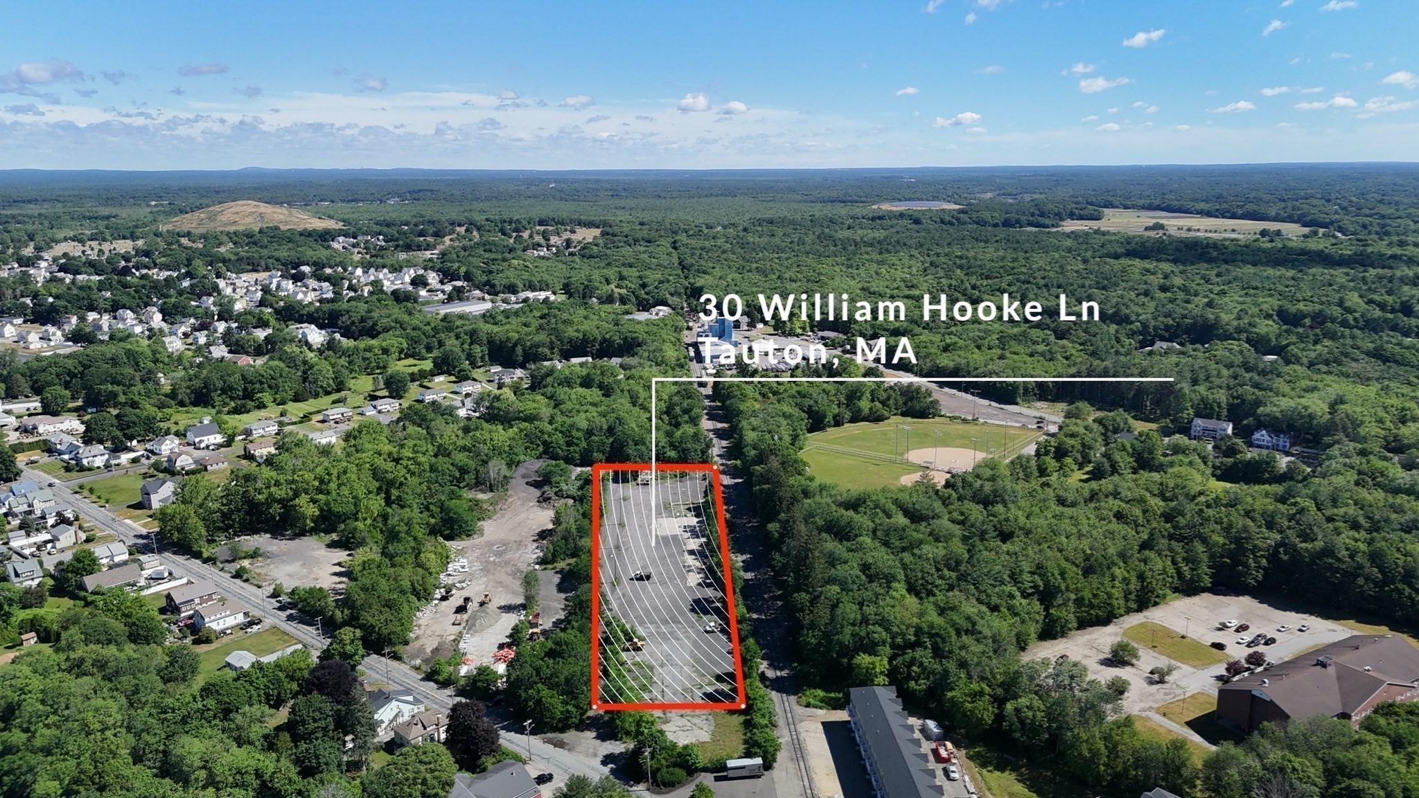 30 William Hooke Ln Property Photo 12