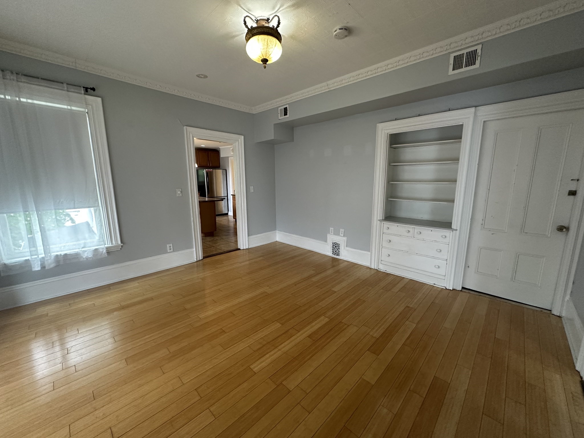 24 N Main St # 2 Property Photo 6