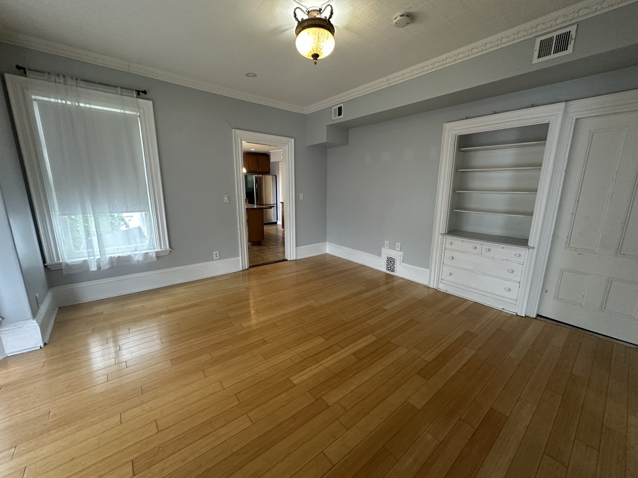 24 N Main St # 2 Property Photo 7