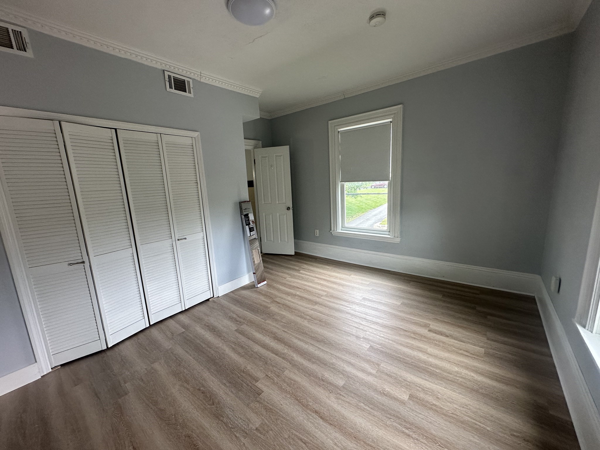 24 N Main St # 2 Property Photo 12