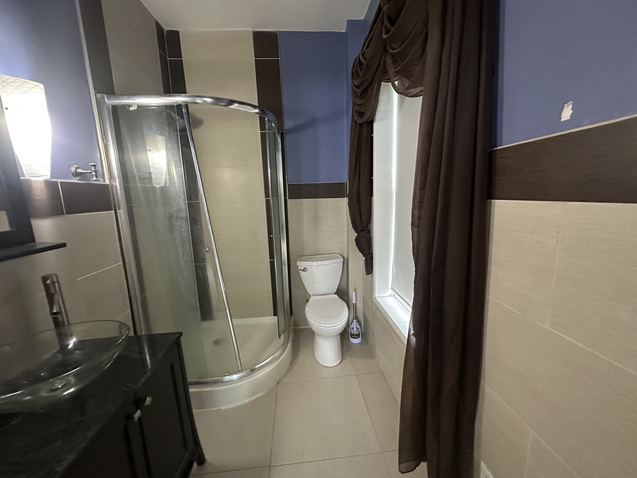 24 N Main St # 2 Property Photo 15