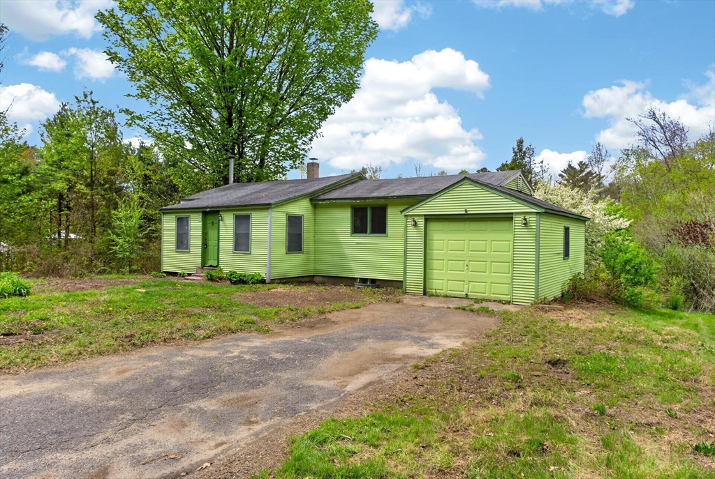 1673 Petersham Rd