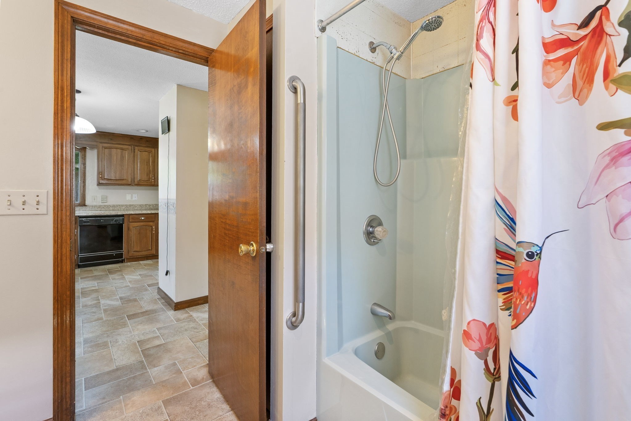 25 Prince Avenue Property Photo 19