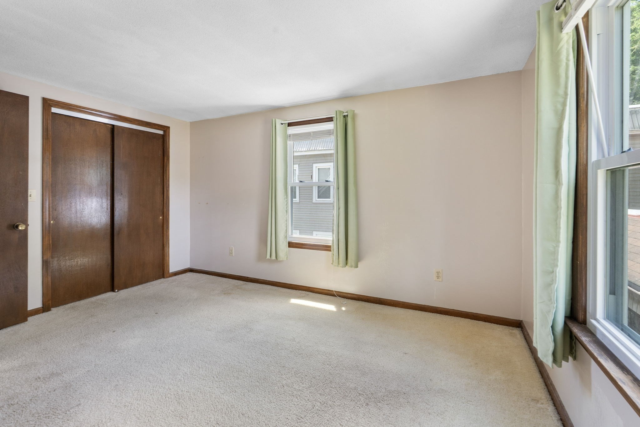 25 Prince Avenue Property Photo 22