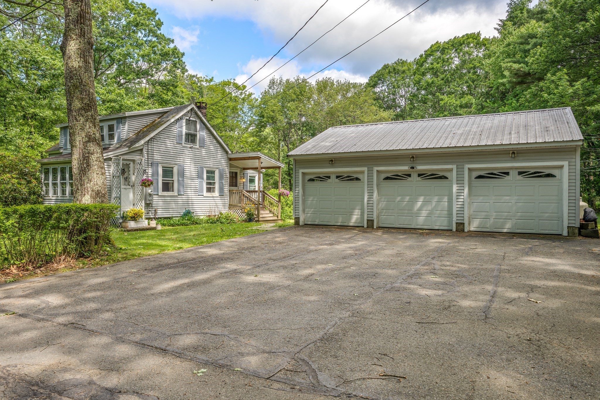 294 North Valley Road Property Photo 13
