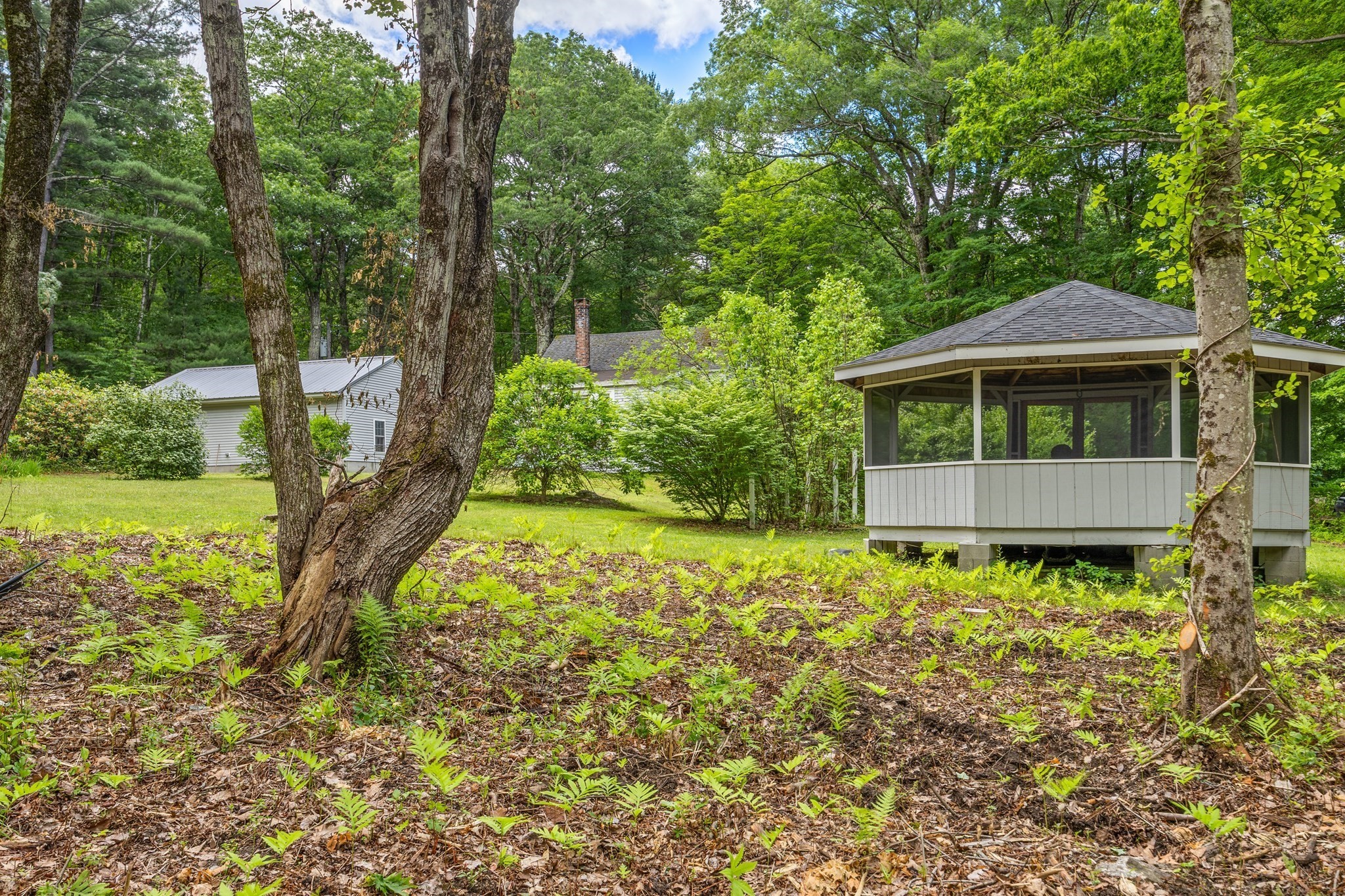 294 North Valley Road Property Photo 16