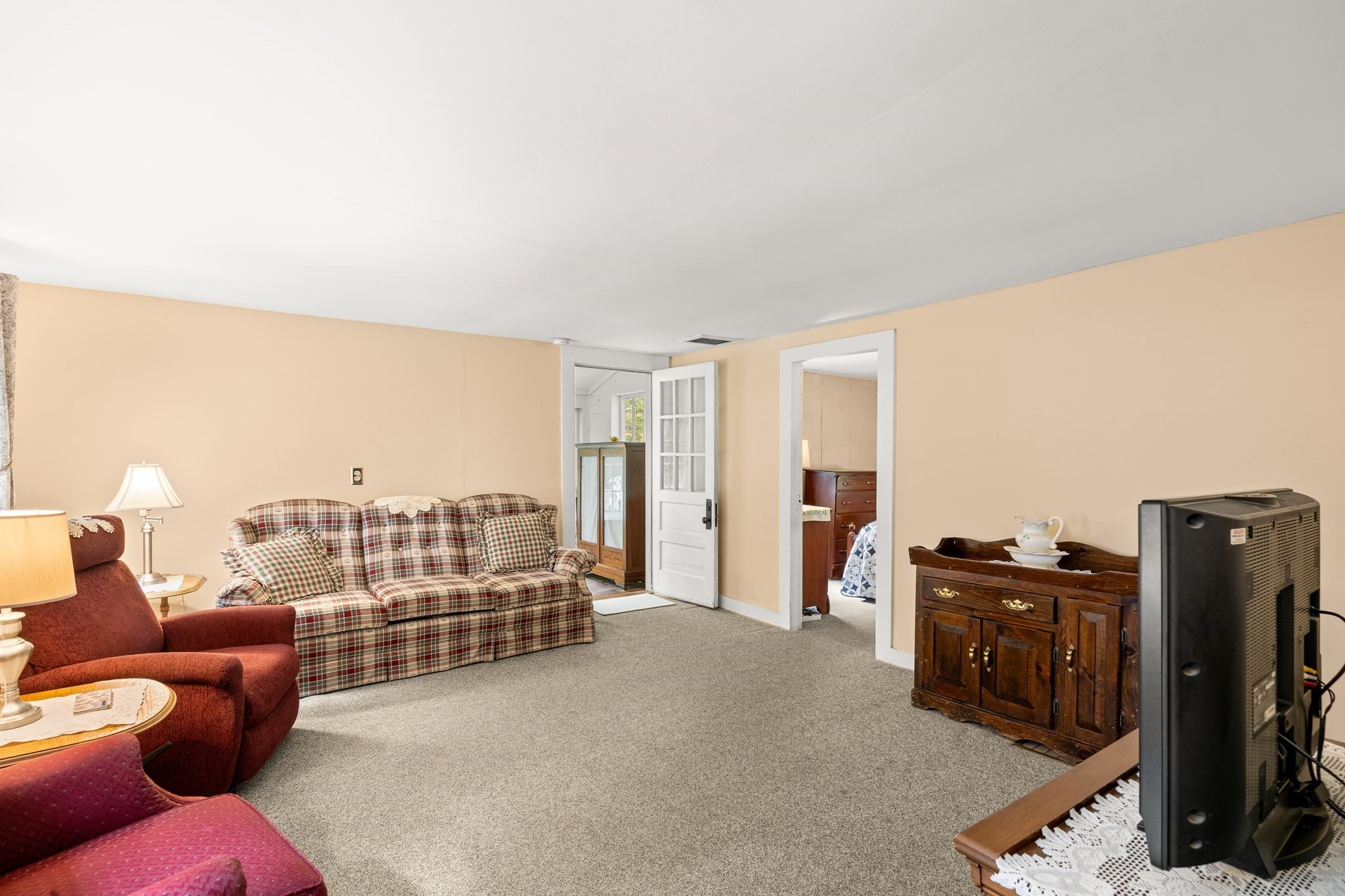 294 North Valley Road Property Photo 32