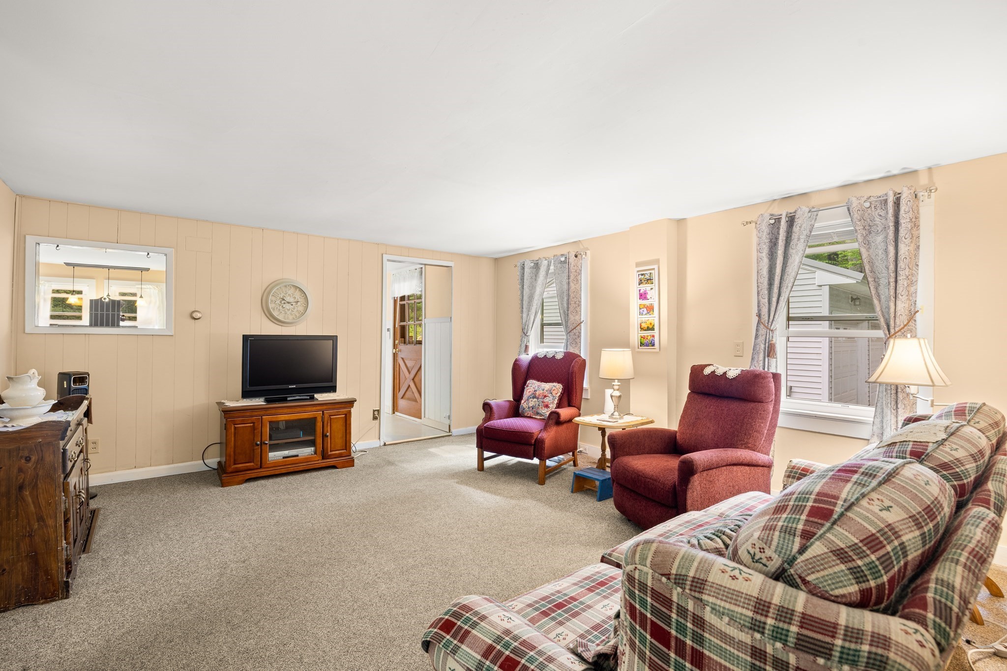 294 North Valley Road Property Photo 33
