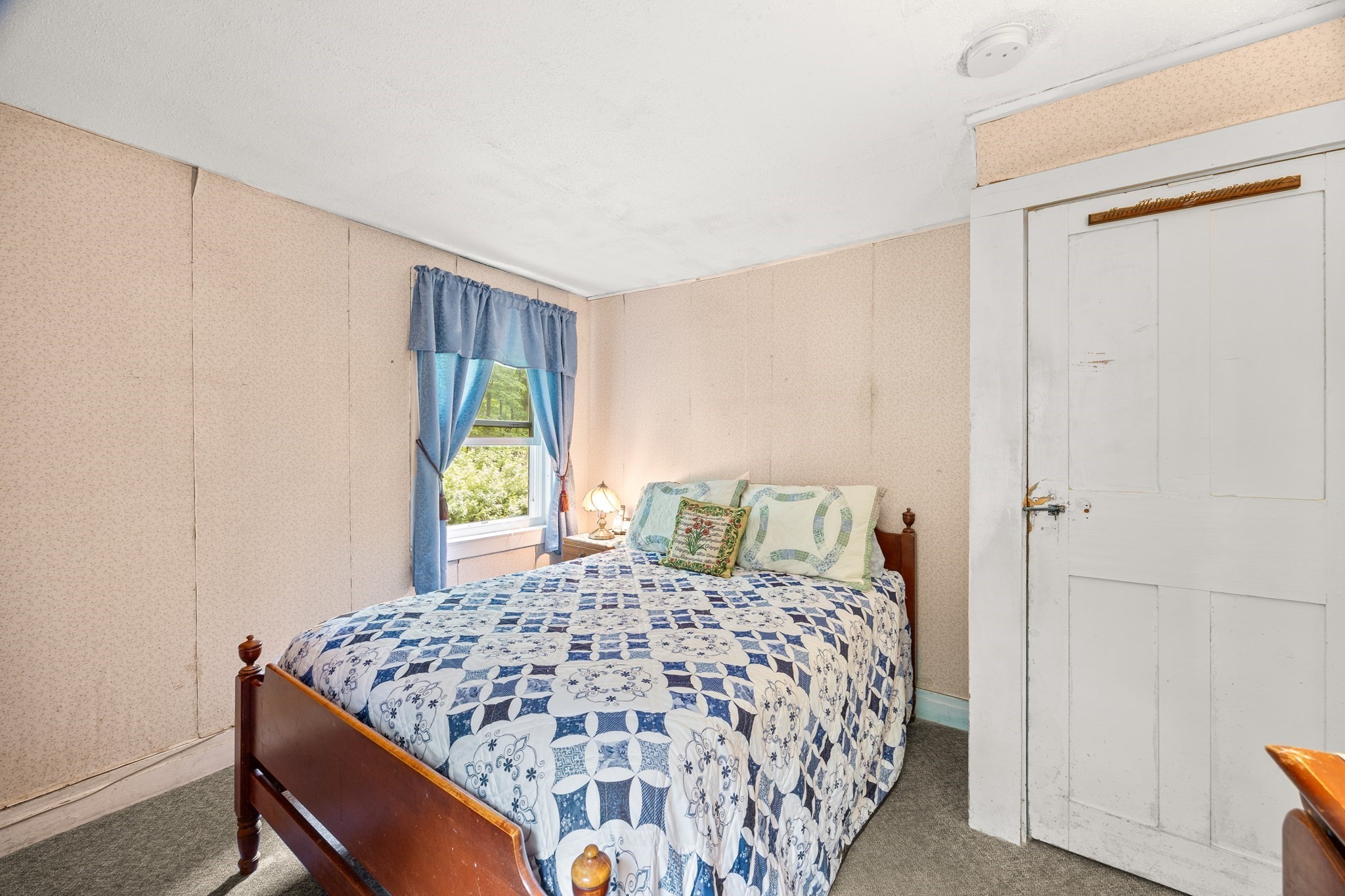 294 North Valley Road Property Photo 36