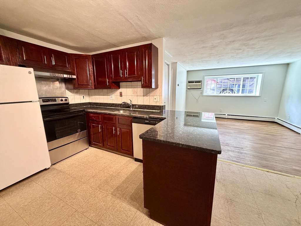 15 Staples Ave # 18 Property Photo 1
