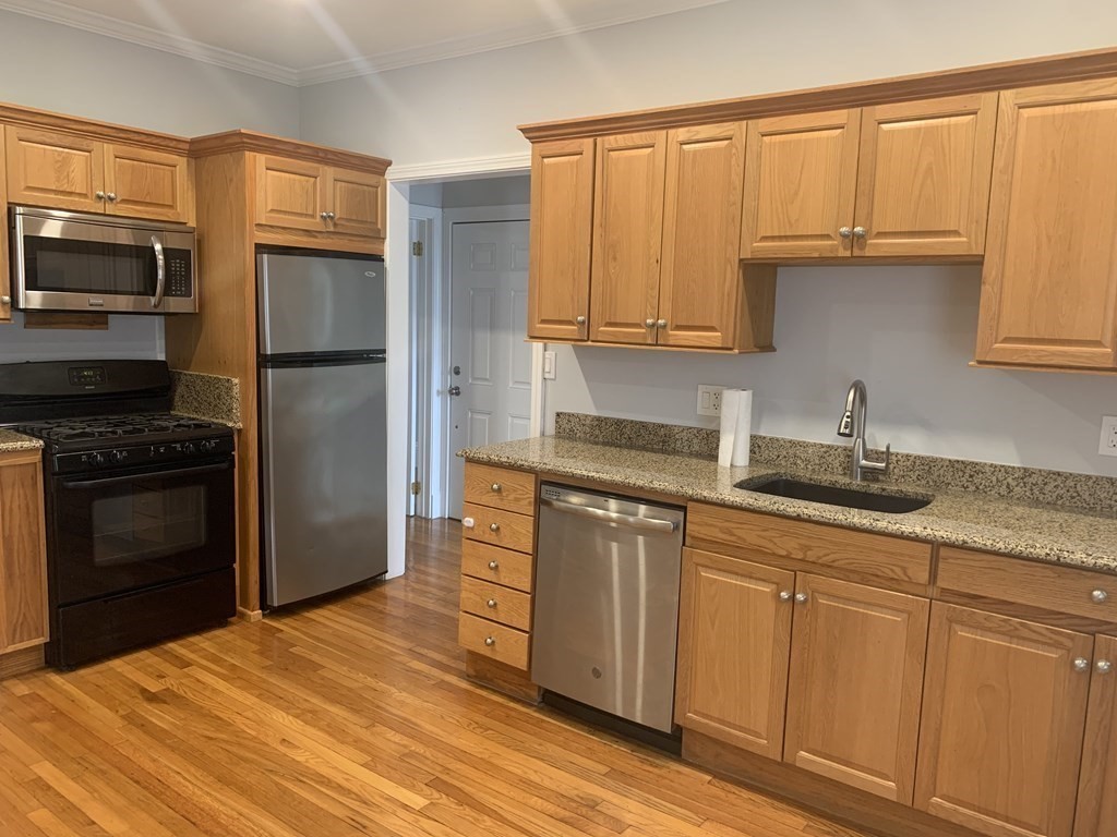 61 Granite Avenue # 2 Property Photo 1
