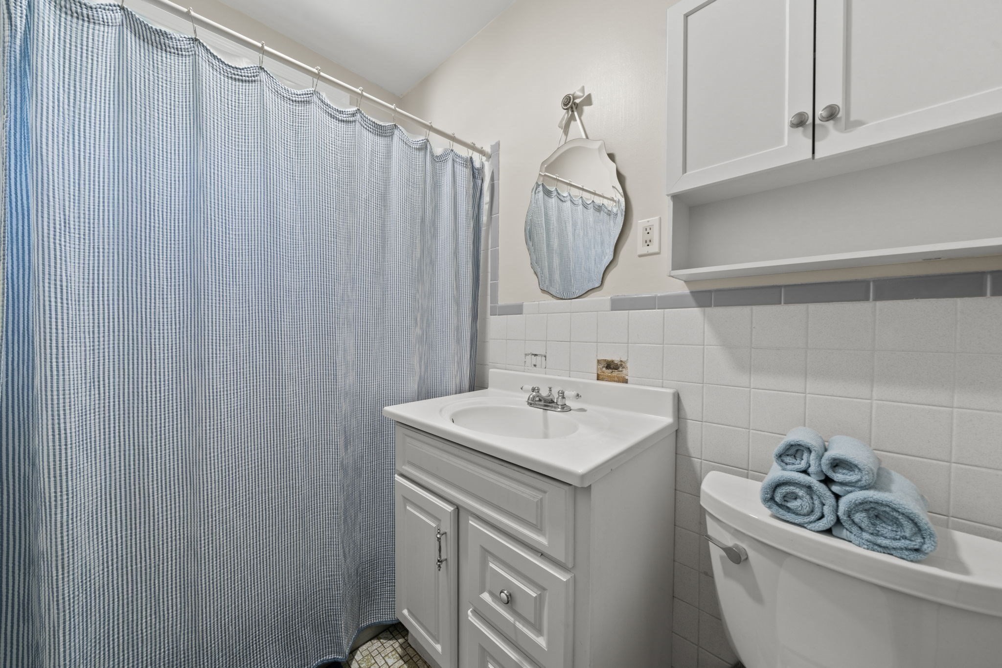 1 Toms Way Property Photo 18