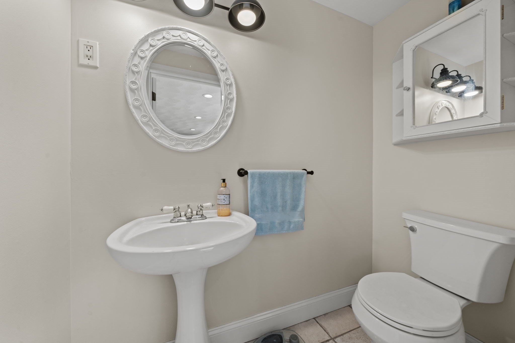 1 Toms Way Property Photo 25