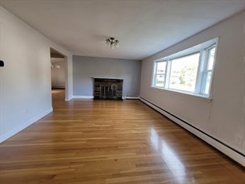 5 Greenleaf Cir Property Photo 4