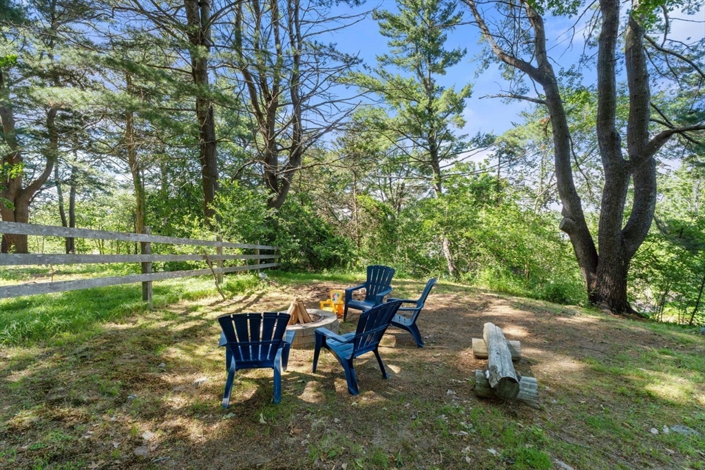 31 Forest Ave Property Photo 39