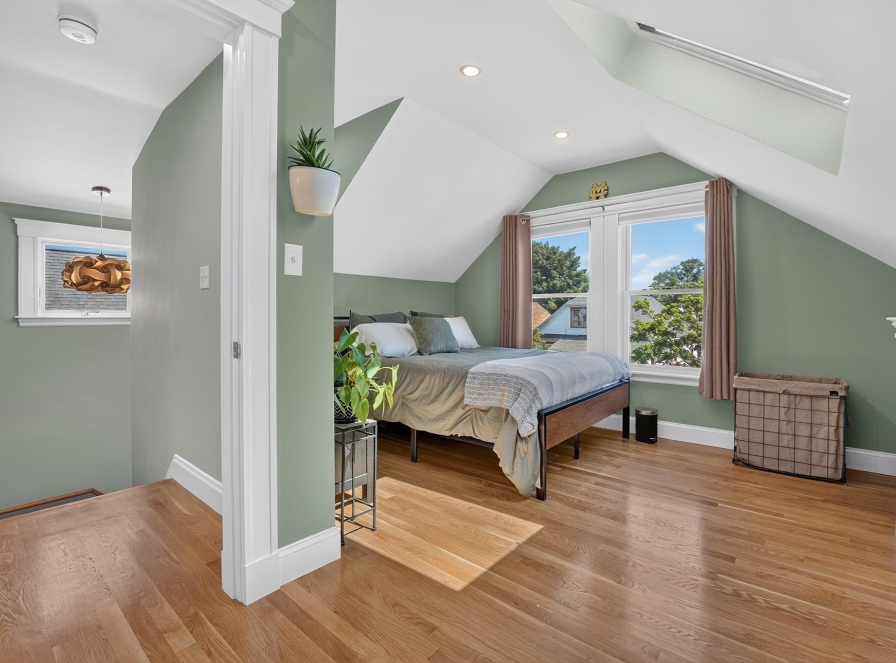 23 Irvington Rd # 2 Property Photo 5