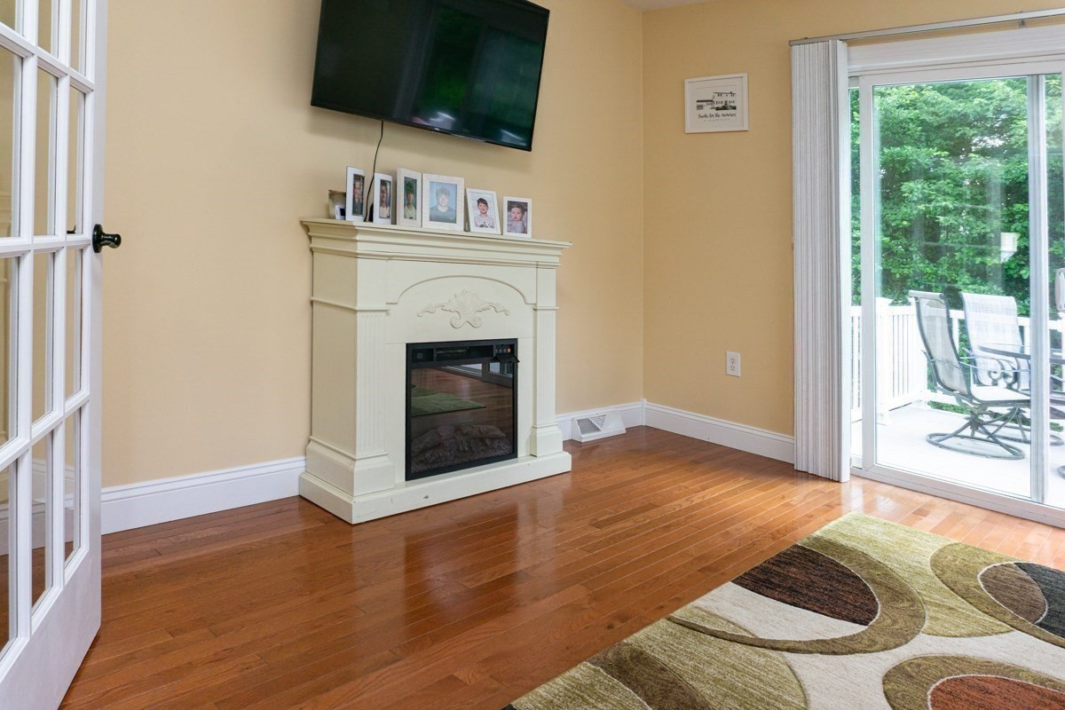 4 Leslie Court Property Photo 12