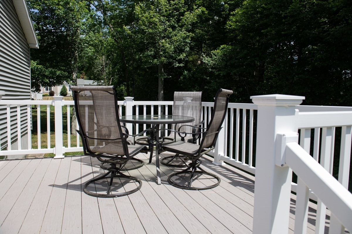 4 Leslie Court Property Photo 13