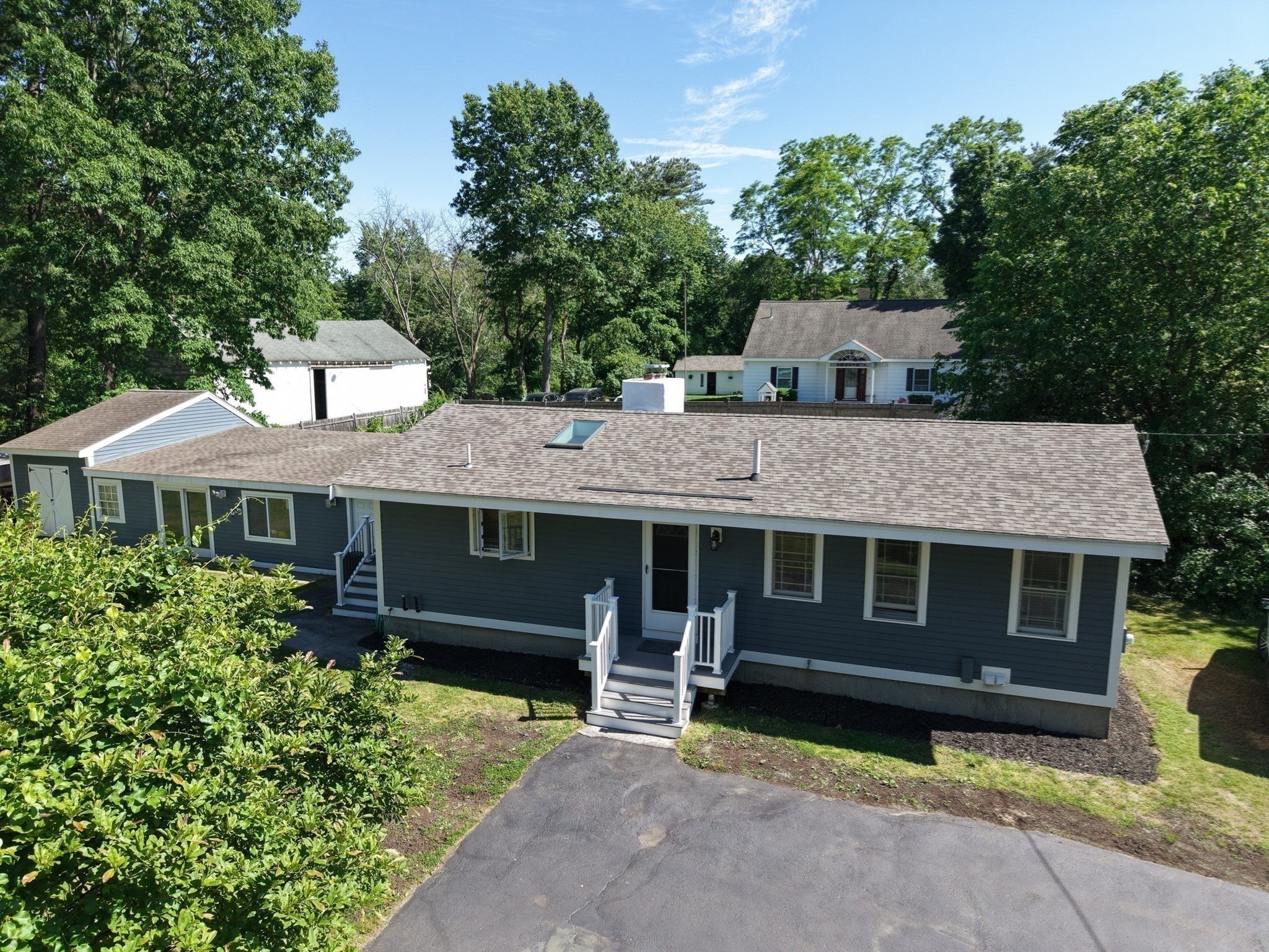 86 Meadowbrook Road Property Photo 2