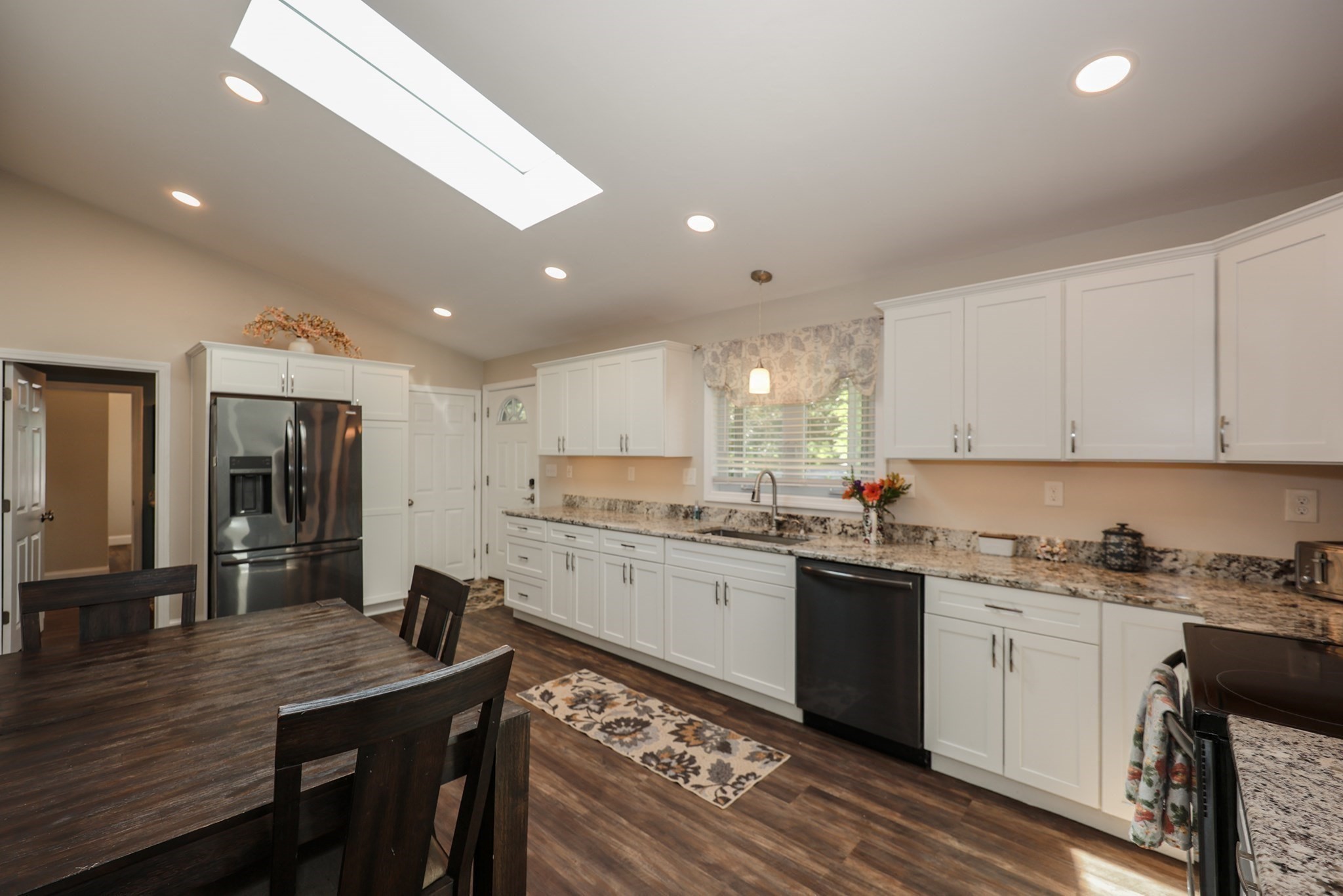 86 Meadowbrook Road Property Photo 3