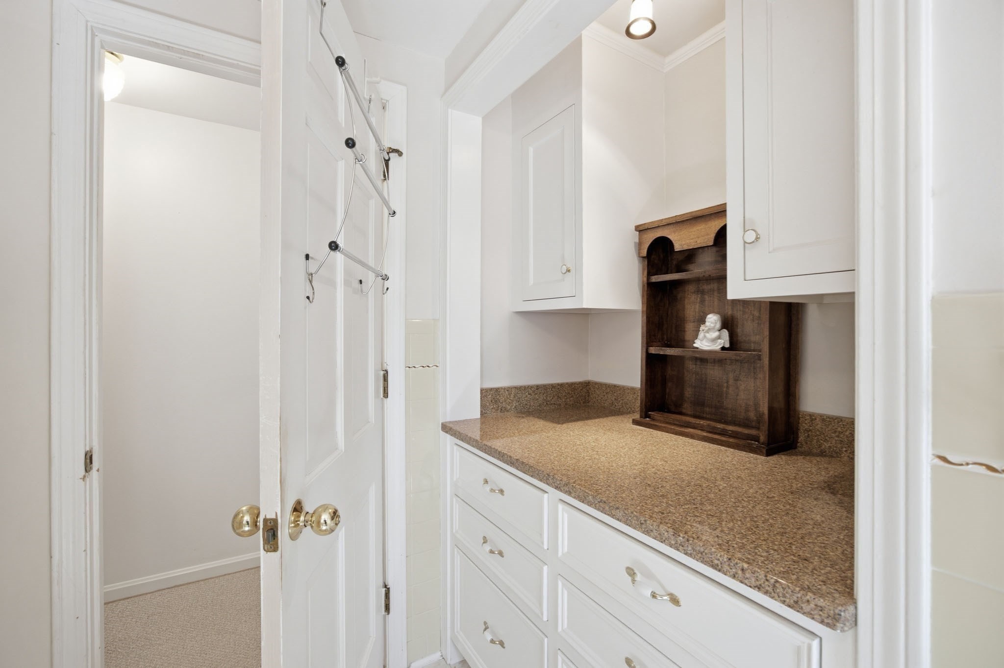 179 Sheaffer Rd Property Photo 19