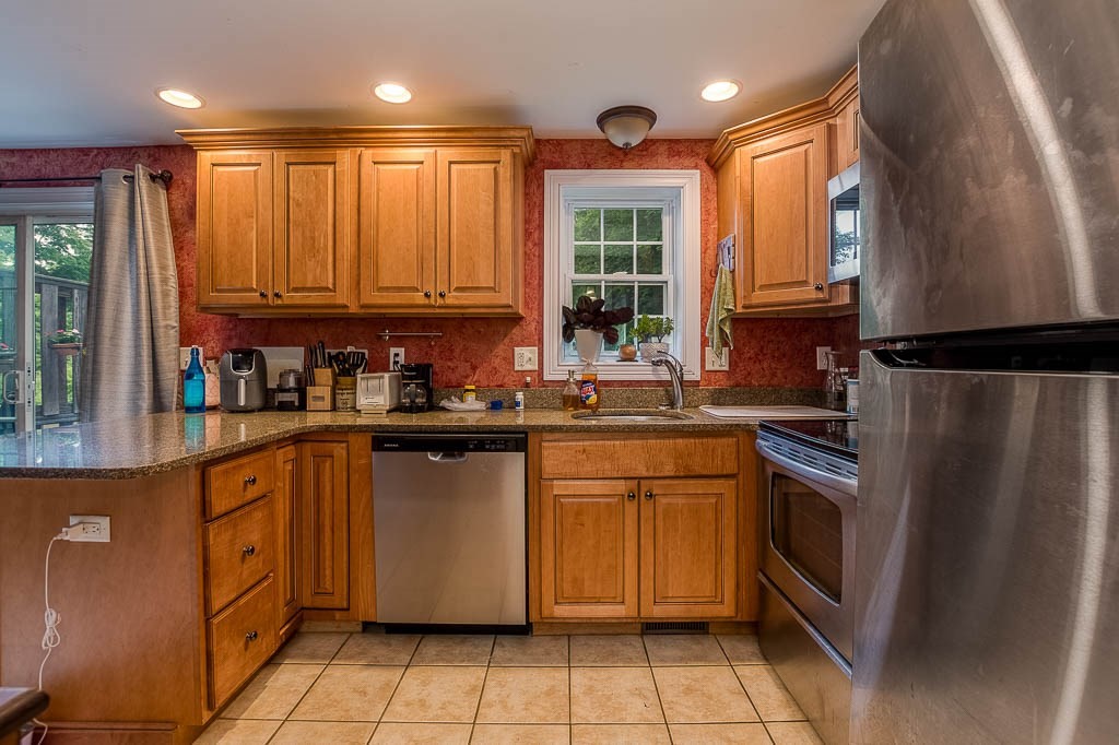 289 Chace Street # B Property Photo 9