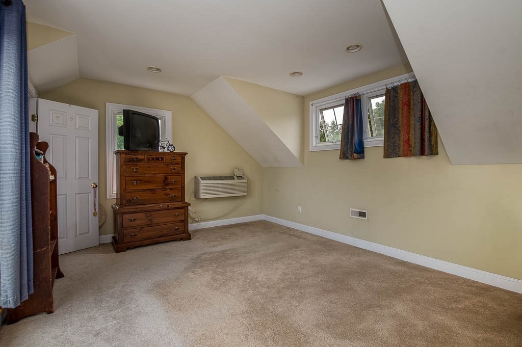 289 Chace Street # B Property Photo 16