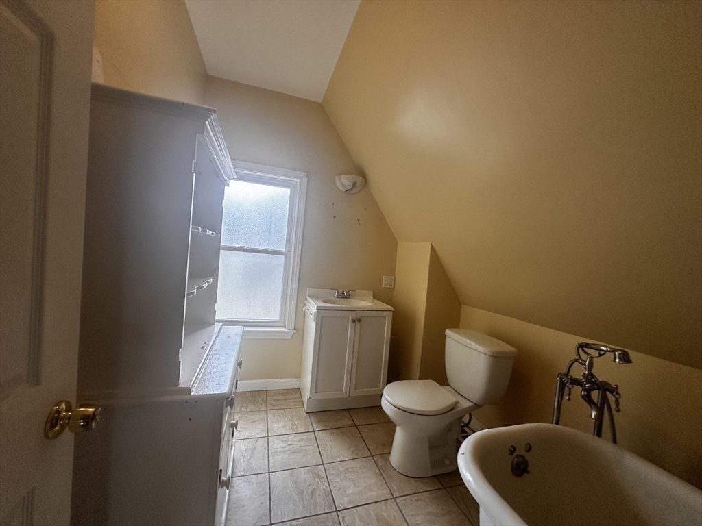 44 Jerome St Property Photo 22