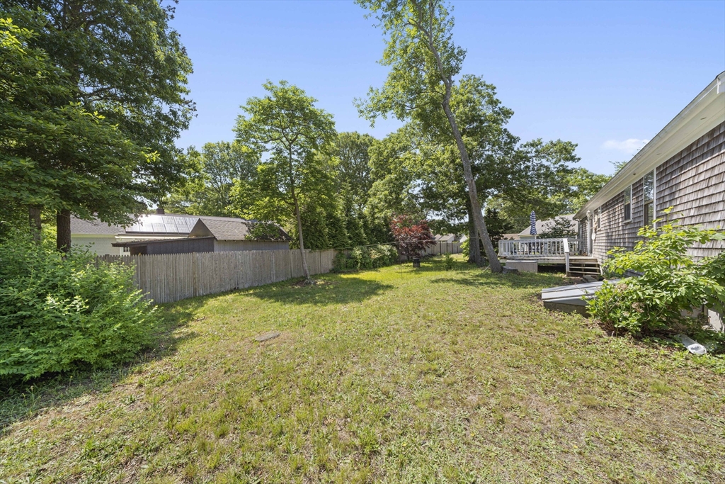 16 Lexington Dr Property Photo 21