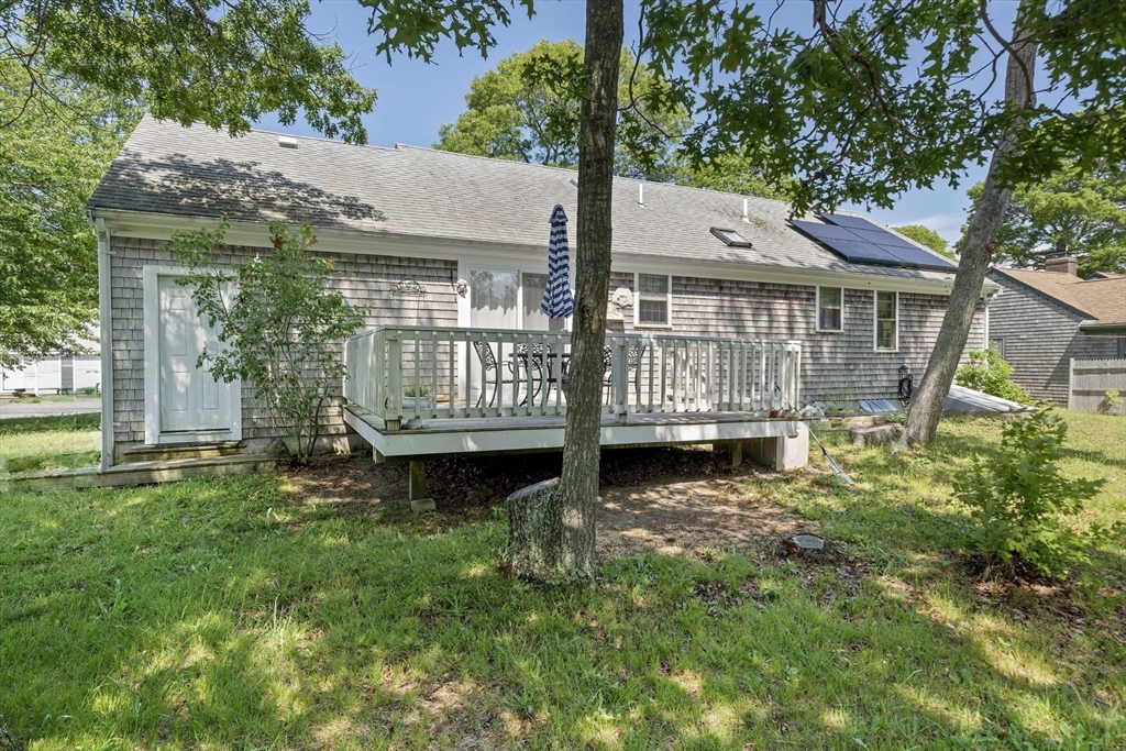 16 Lexington Dr Property Photo 23