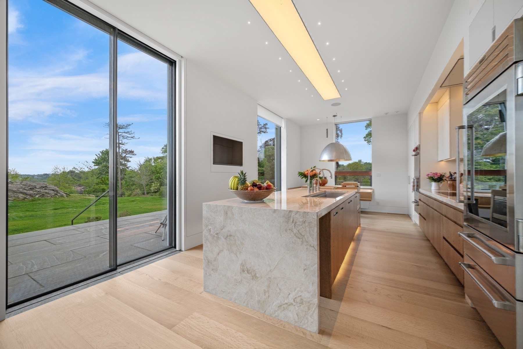20 Crowninshield Road Property Photo 15
